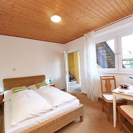 Gaestehaus Achenbach Wonsheim Extérieur photo